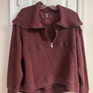 Sweaty Betty London restful boucle half zip sweatshirt size M - Maroon